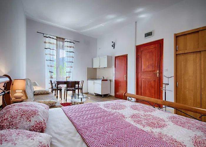 Apartments Nikola Vidovic